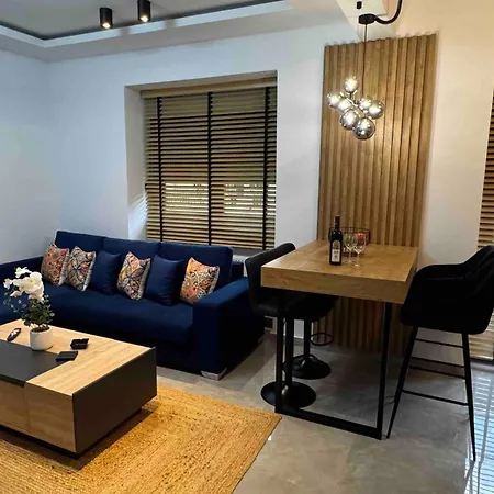 شقة George - Matas House