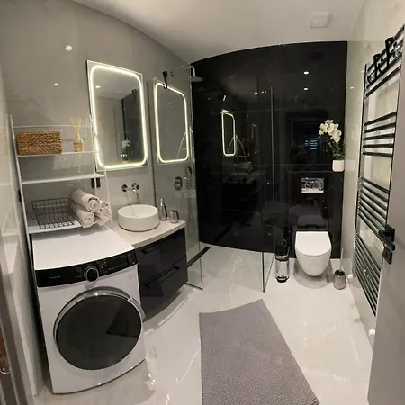 شقة George - Matas House نيكيتي